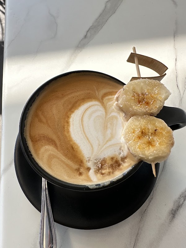 Rivas Coffee, Cocktails & Kitchen 3