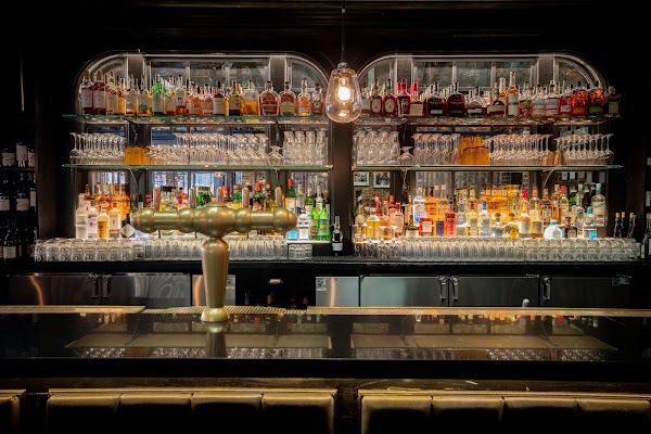 Roxy Bar