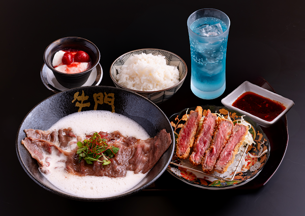 Halal Wagyu&Vegan Ramen Gyumon Osaka Dotonbori (ハラル和牛ラーメン牛門大阪道頓堀) 2