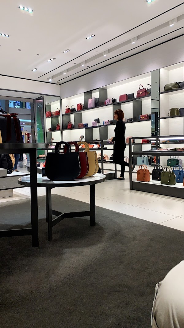 CHARLES & KEITH Saigon Centre 3
