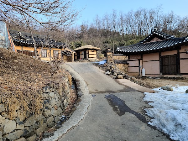 Goseong Wanggok Village 1