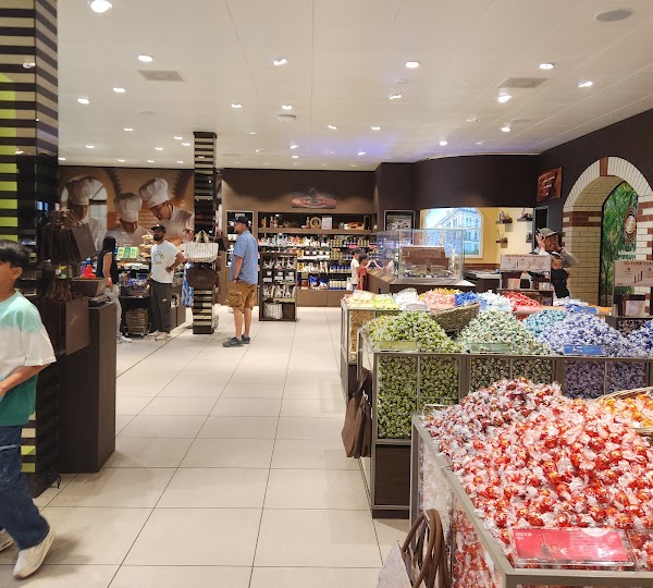Lindt Factory Outlet Kilchberg 5