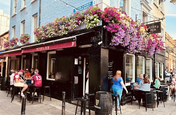 Peter's Pub 5