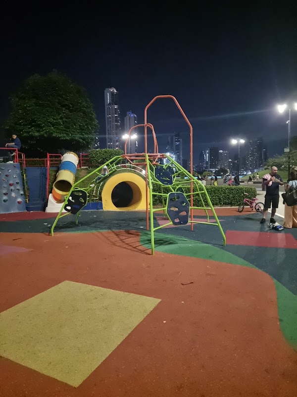 Cinta Costera Park 3