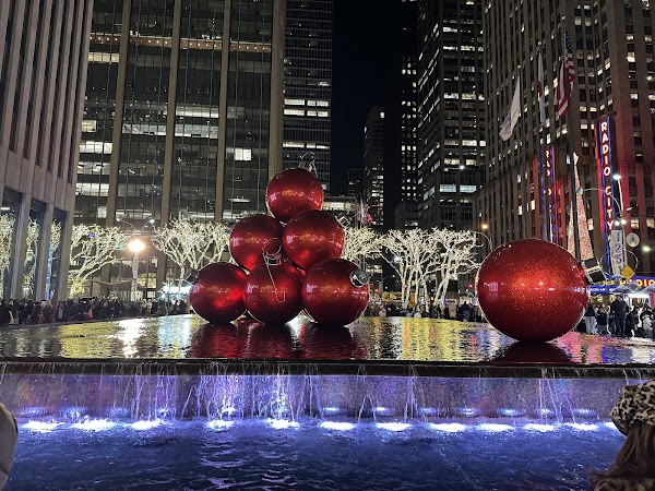 Giant Red Ornaments (Christmas)