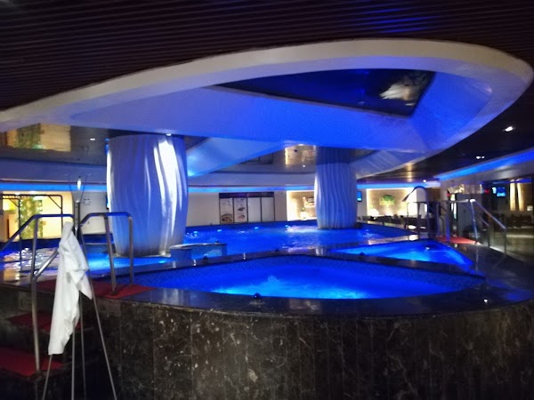 No.9 Spa Club 4