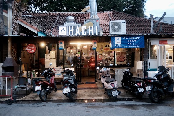 Hachi Grill Bar