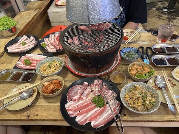 Hachi Grill Bar 3