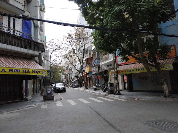 Phố Bát Sứ