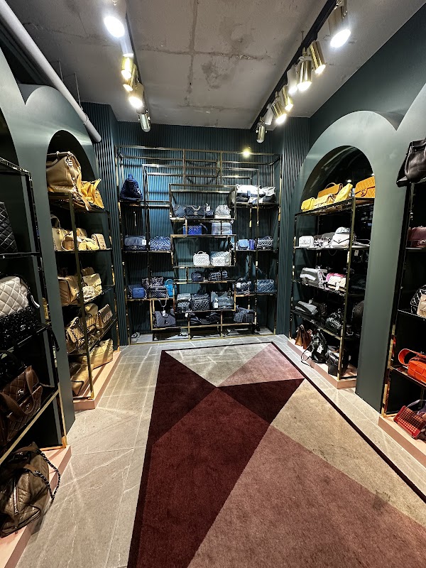Ella Boutique 2