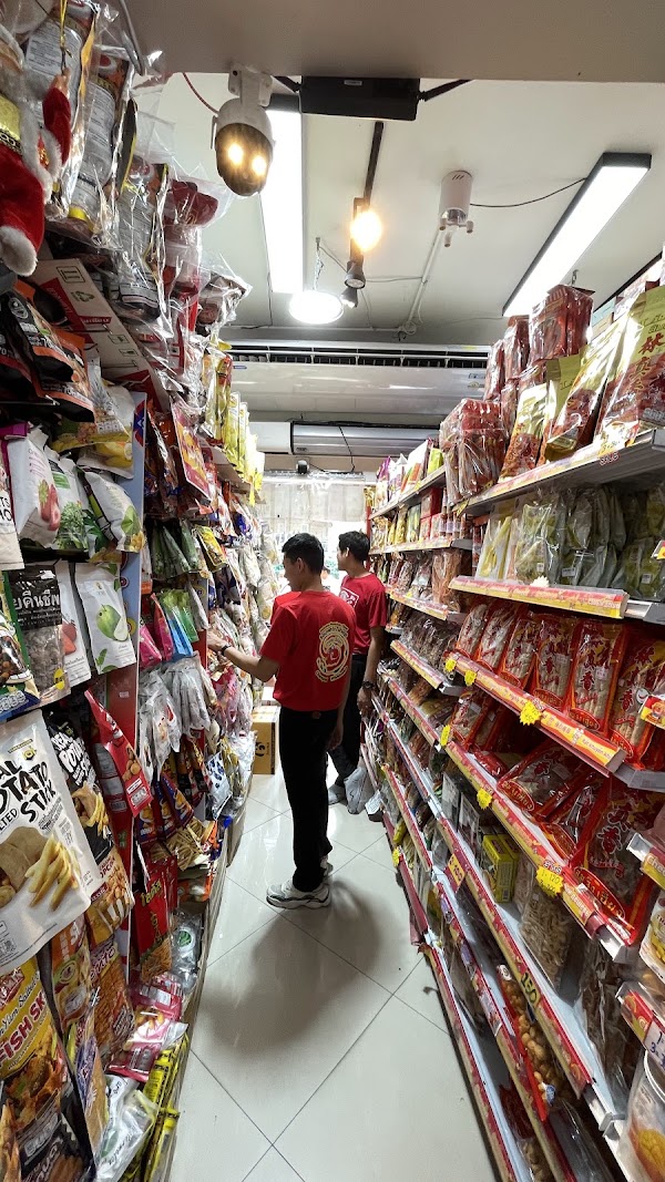 100 Baht Shop 4