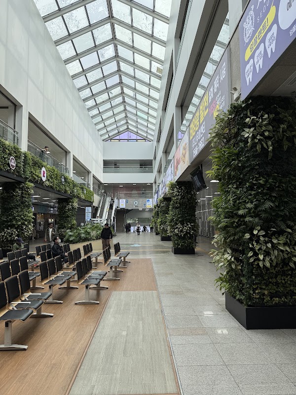 Busan Central Bus Terminal Tourist Information Center 2