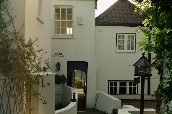 Tunnel Cottage