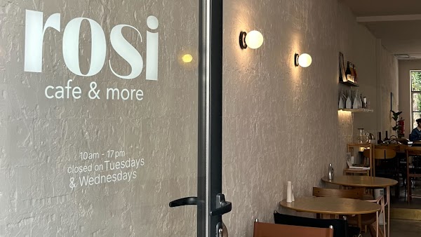 Rosi. Café & more | specialty coffee, brunches & pastries 3
