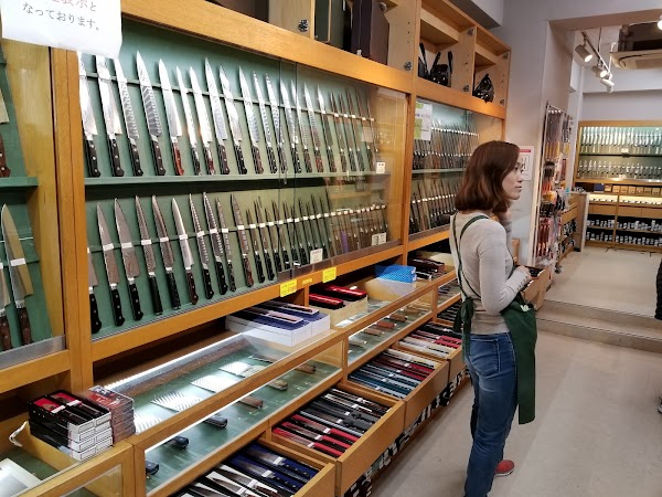 KAMATA Hakensha - Japanese knife store 2