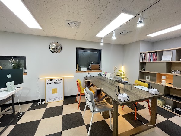 One & Ginium Ring Studio