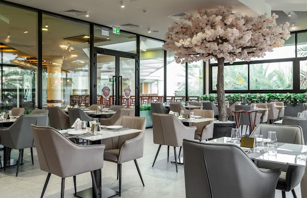 THE SIB RESTAURANT Palm Strip Mall Branch