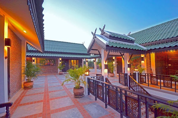 Thai Thai Sukhothai Resort