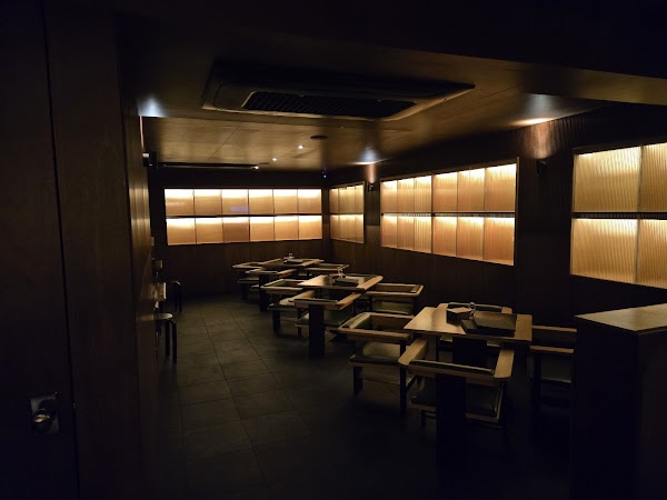 Philosophy Lounge 4