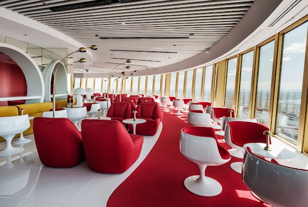 Bar 83 at Sydney Tower