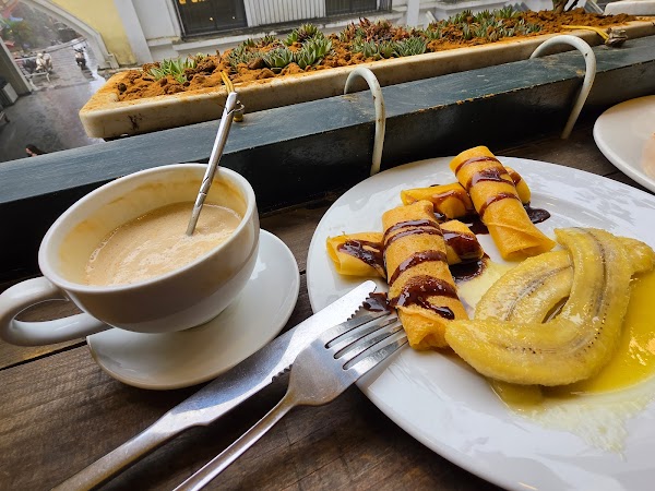 CAFE BAO CẤP SAPA -16c PHỐ CẦU MÂY 3