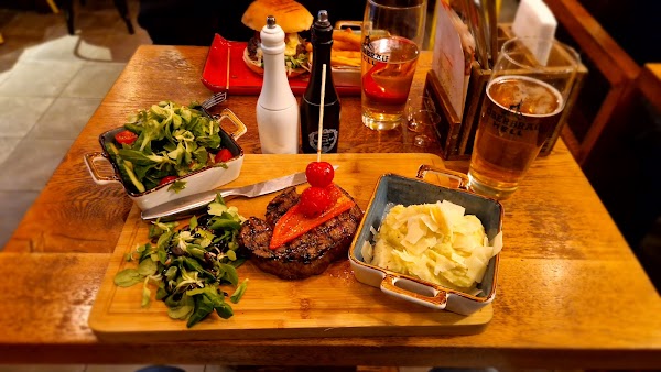 Upper Burger Grill 4