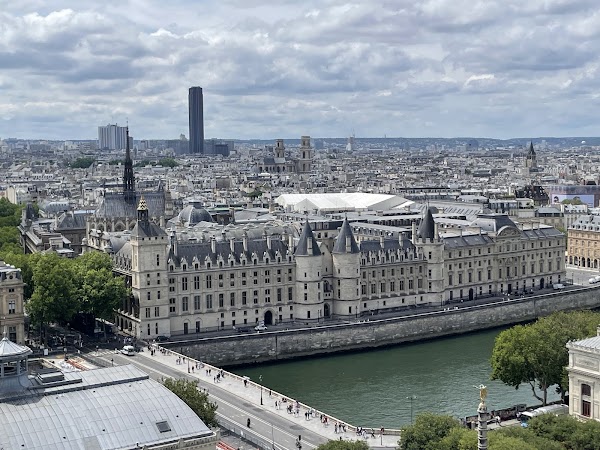 Tour Saint-Jacques 2
