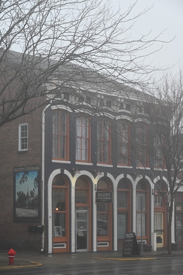 Binzer's Custom Framing 2