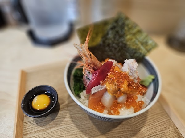 Totoya とと家 Ala moana - Japanese Negitoro & Seafood Bowls 2