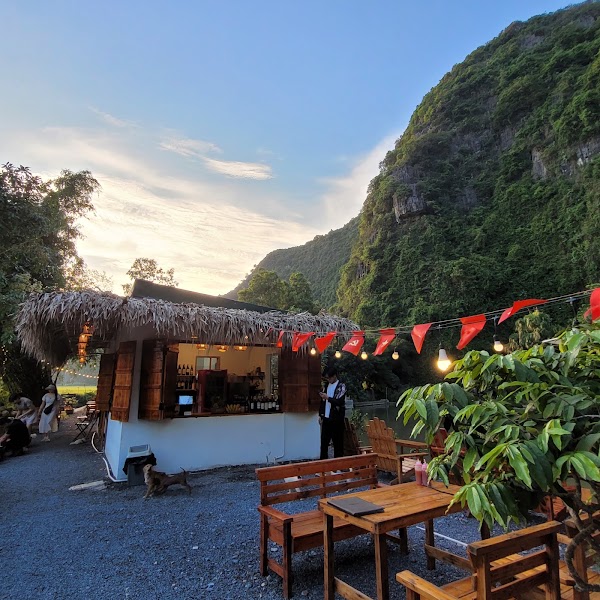 TAM CỐC MOUNTAIN SIDE COFFEE 2