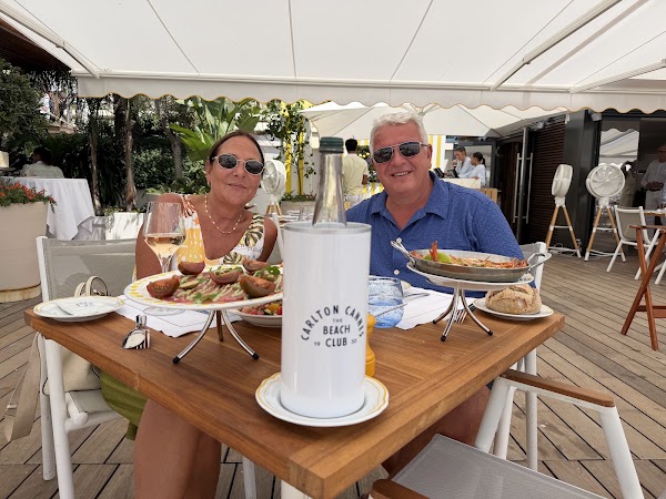 Carlton Beach Club 2