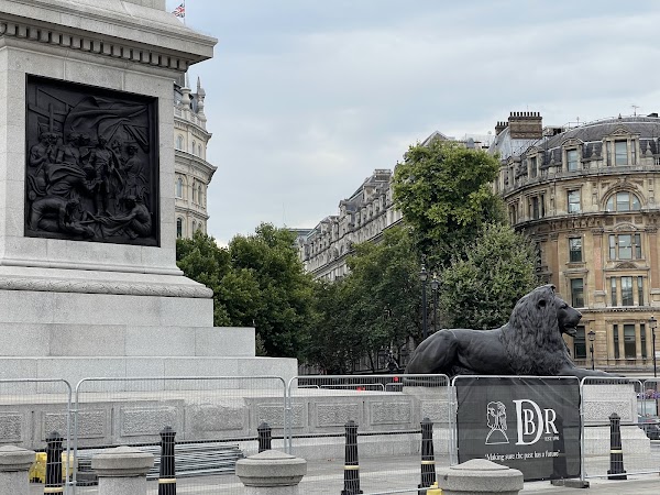 Trafalgar Square 2