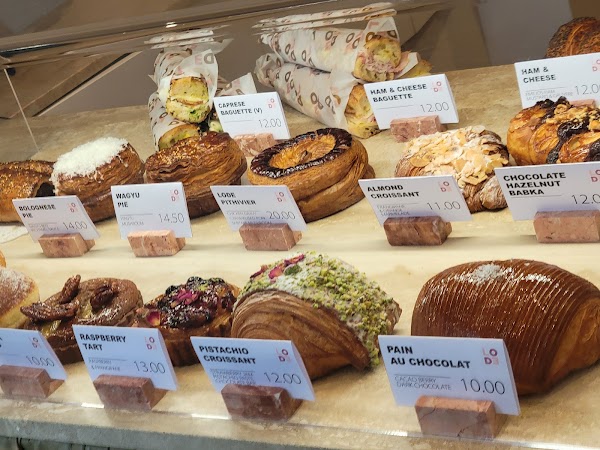 Lode Pies & Pastries Surry Hills 2