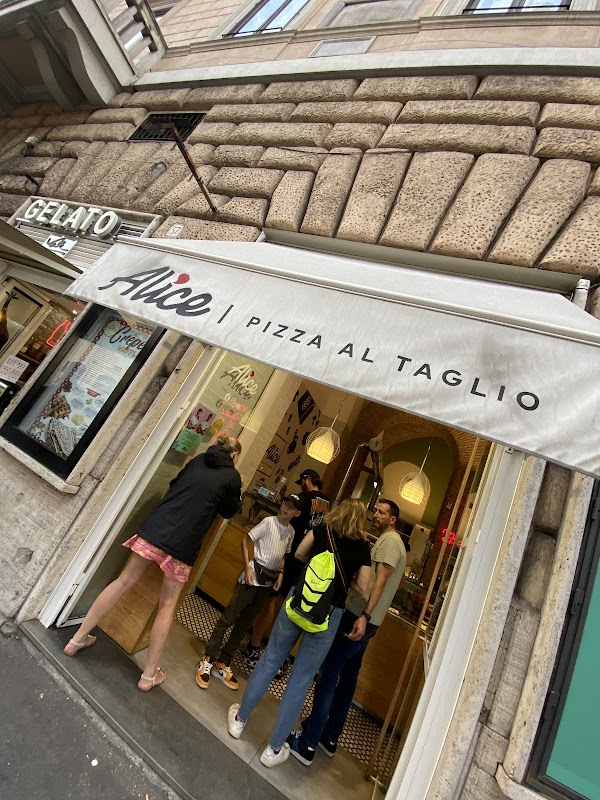 Alice Pizza