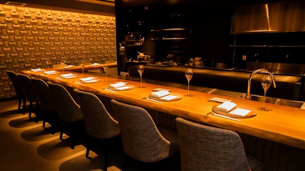 Japanese-French Omakase Restaurant "illimité"