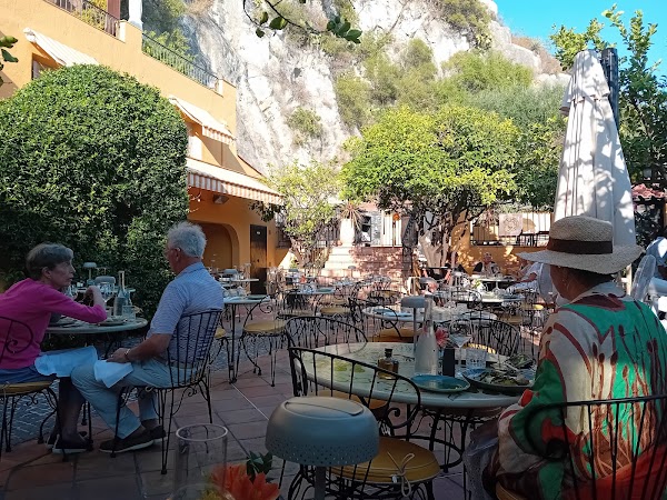 Le Patio Restaurant & Terrasse 2