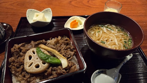 Shabu Shabu & Sushi Hassan Kioicho 4