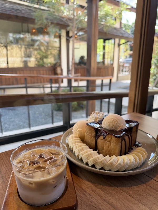 After You Dessert Cafe - Nimman 5