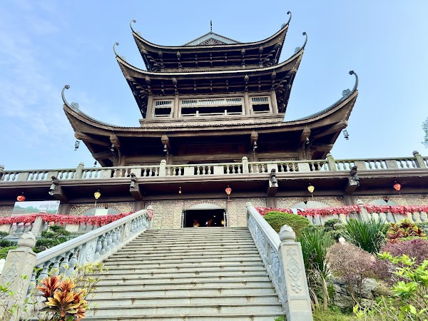 Chùa Tam Chúc