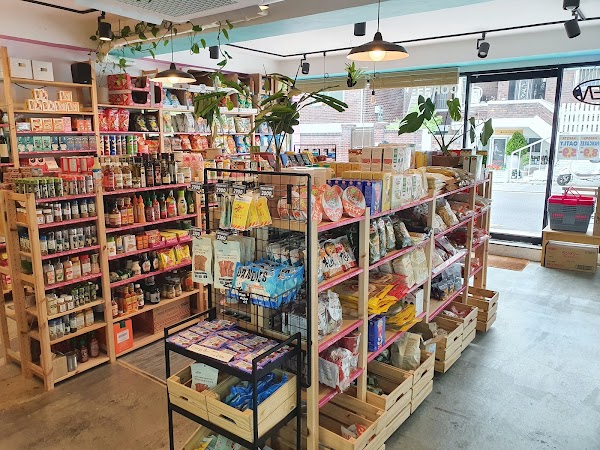 Charlie's Grocery 2