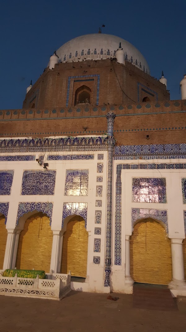 Pakistan 4