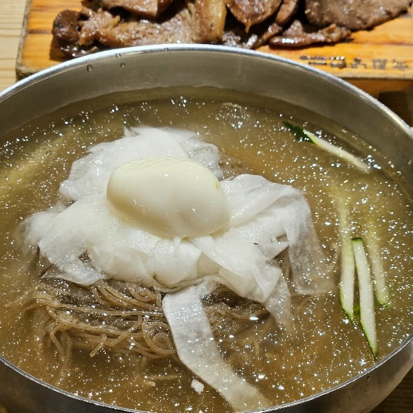 Yookssam Naengmyeon Sinchon 5