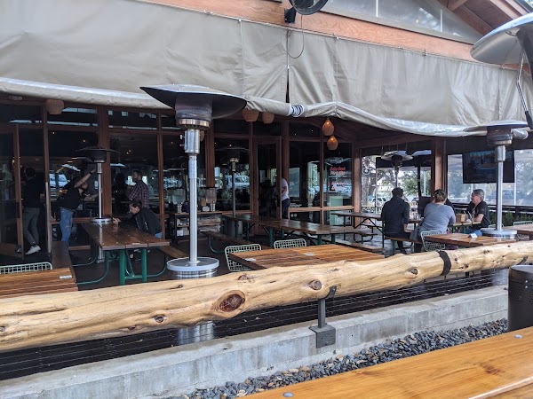 Loro Asian Smokehouse & Bar