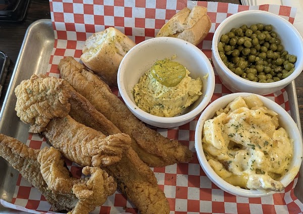 Vaucresson Creole Cafe & Deli 5