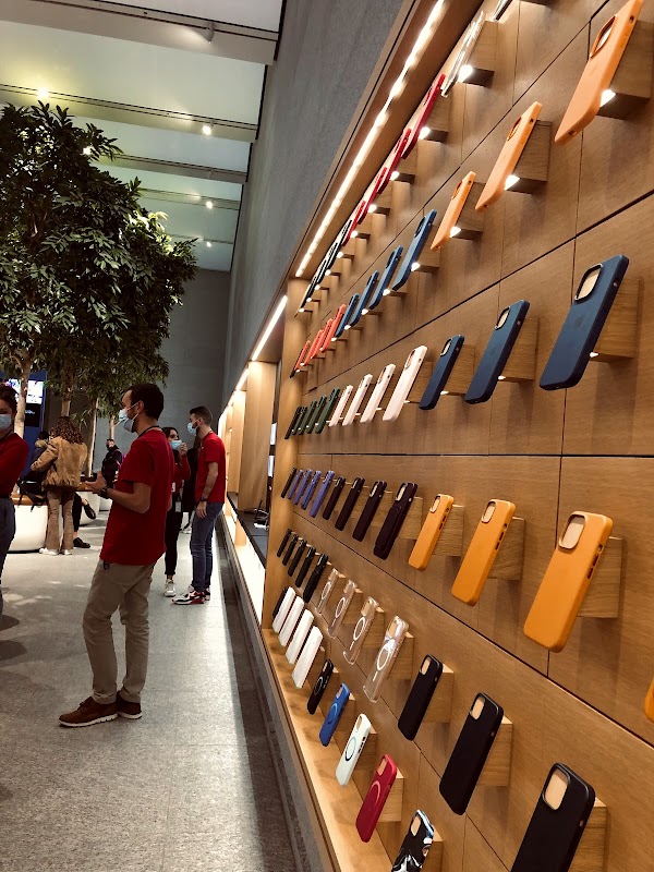 Apple Store Piazza Liberty 4