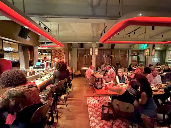 Funky Lam Kitchen - Talat Noi 1