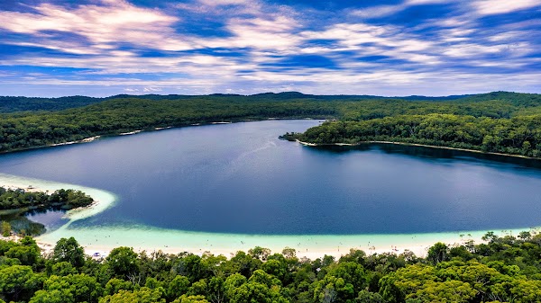 Lake Mckenzie (Boorangoora) 3