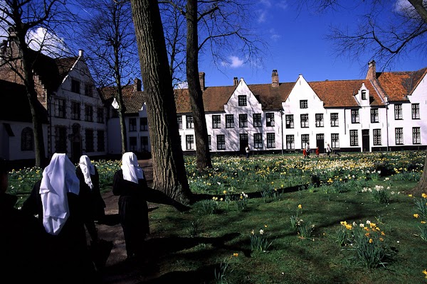 Begijnhof 1