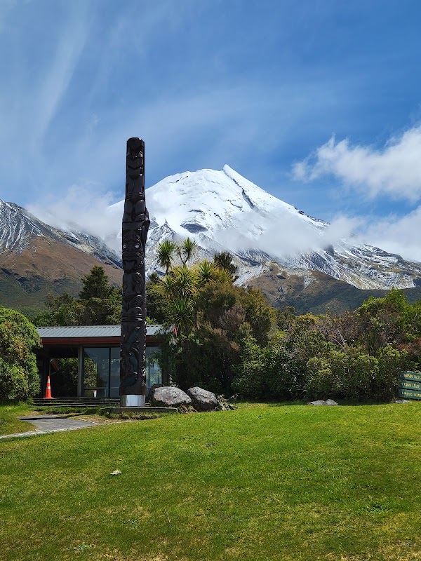 Dawson Falls Visitors Centre 1