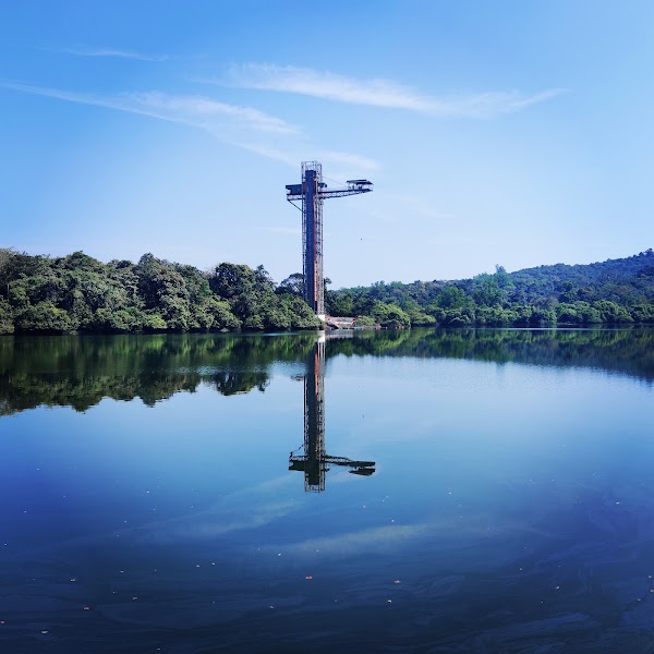 Mayem Lake